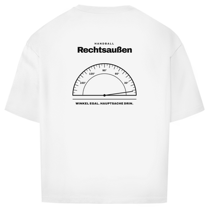 Handball Rechtsaußen – Winkelmesser – Oversized Shirt in Weiß – Rücken